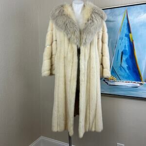 Elegant Cream Fur Coat with Gray Collar